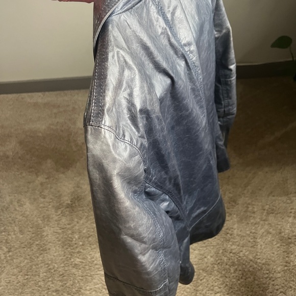 NWOT M0851 Women’s Blue Grey Leather Jacket - Picture 7 of 9